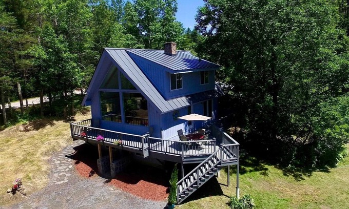 Warren Chalet De Esquí | Warren VT Chalet for Ski, Summer + Fall Fun, WIFI