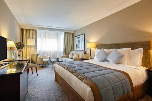 Faubourg-du-Roule Hotel | Warwick Champs-Elysées Paris