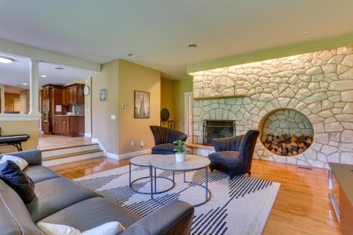 Warwick Casa | Warwick Vacation Rental with Private Yard and Fire Pit