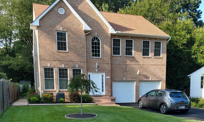 White Oak Casa | Suburbio de Washington DC con bastante vecindario a solo un tiro de piedra de todo