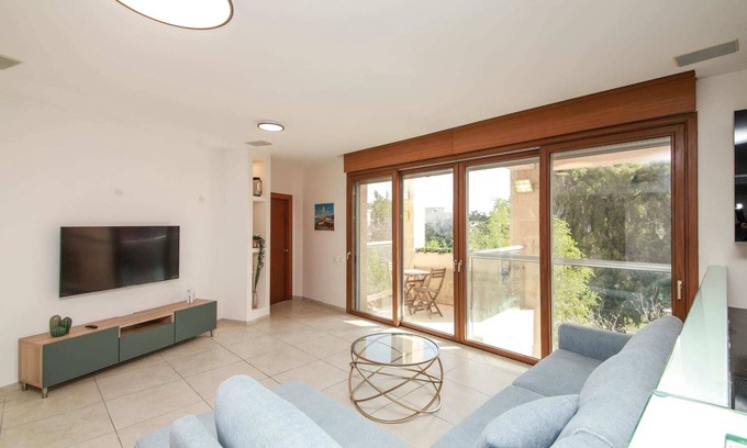 Mamilla Apartamento | Washington XII - Three Bedroom Apartment, Sleeps 7