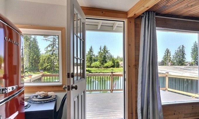 Gig Harbor Casa | Water Escape