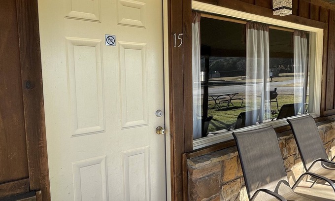 Graham Cabina | Water front cabin #15