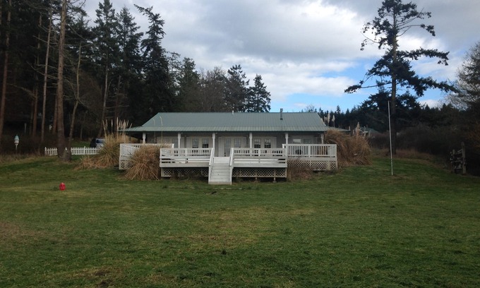 Lopez Island Villa | Frente al agua gran casa de vacaciones en la isla López en el estado de Washington, EE.UU.