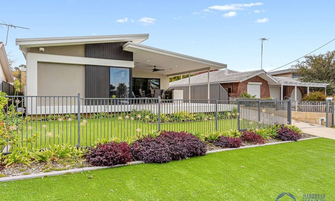 Halls Head Casa | Water Lovers Haven in Mandurah