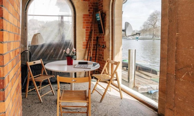 Henley-on-Thames Apartamento | Water s Edge - From 300 Per Night