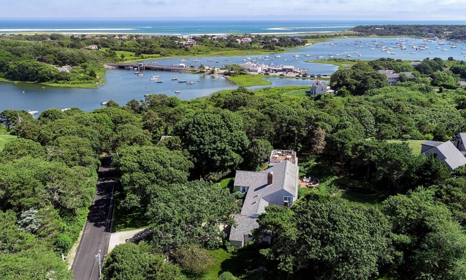 Chatham Casa | Vista del agua: semanas de verano restantes reducidas