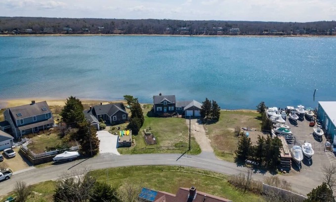 Orleans Casa | WATER VIEWS! Eastham Getaway Awaits