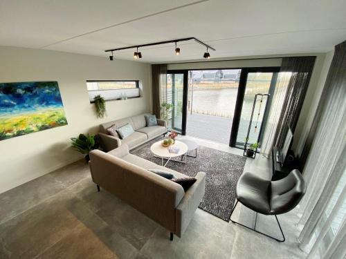 Balk Casa | Water Villa in Balk with Private Jetty, cleaning included