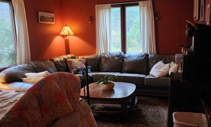 Waterbury Center Apartamento | waterbury stowe studio with private entrance and outdoor hot tub