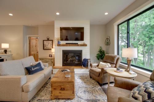 Alexandria Casa | Watercraft and Dock Lakefront Retreat in Alexandria
