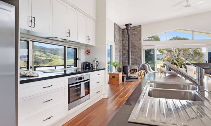 Jerrara Casa | Waterfall Rest – Stunning oasis amongst the hills