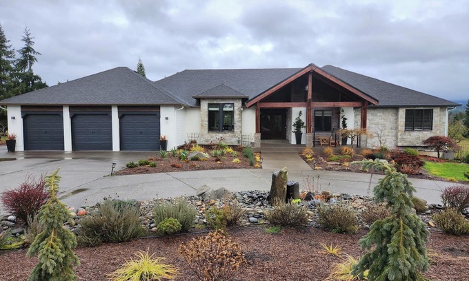 Hockinson Apartamento | Waterfall retreat: Peace, Spacious, Tranquility