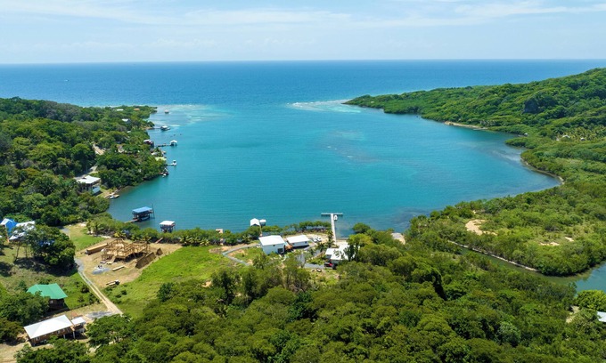 Punta Caribe Casa | Waterfront home with Dock and Pool