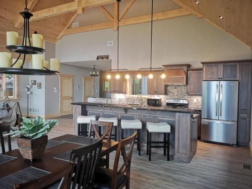 Port McNicoll Casa | Waterfront 3 Bedroom Home