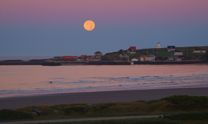 Cape Saint Marys Casa | Waterfront Acadian Home on Mavillette Beach at Cape St. Marys