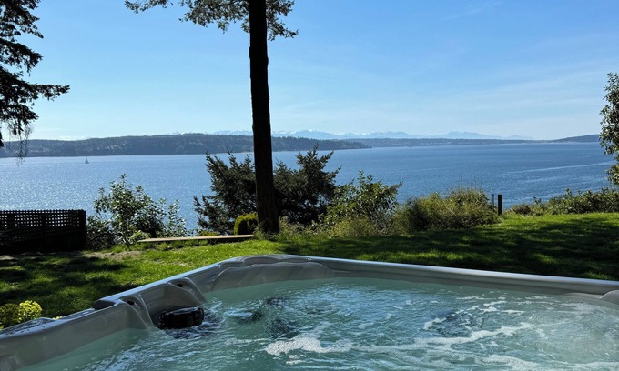 Camano Island Casa | Waterfront Acre Estate with Hot Tub and Mountain Views