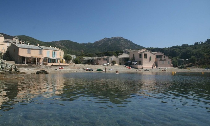 Morsiglia Apartamento | Apartamento pies en el agua