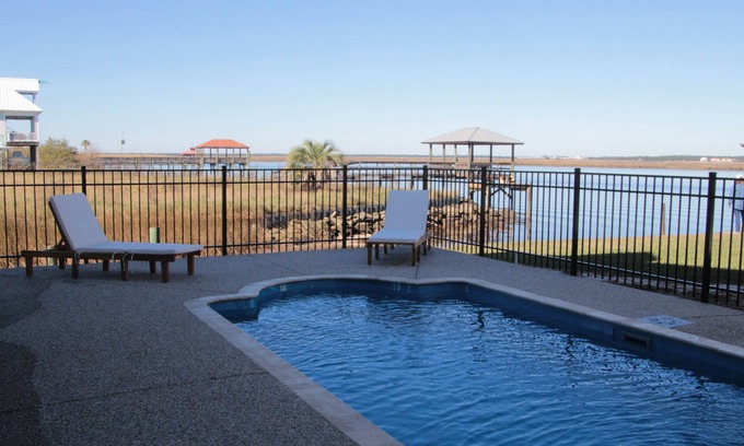 Bay St Louis Casa | Waterfront Bayhouse con piscina