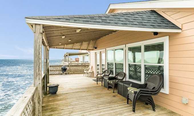 San Luis Casa | Waterfront...Breathtaking View...Great Fishing...Beautiful Home!!!