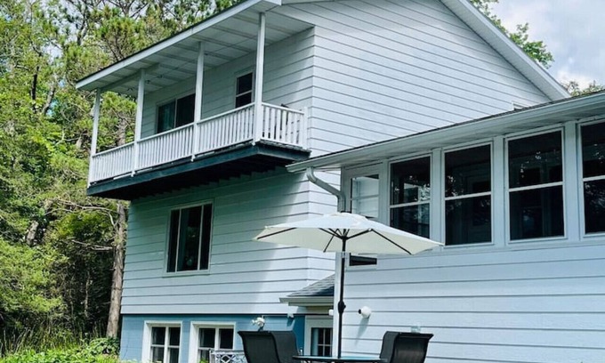 Wisconsin Dells Casa | Waterfront Breezeway Bay 2