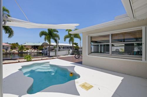 Matlacha Isles Casa | Waterfront Bungalow with Pool and Bikes in Matlacha