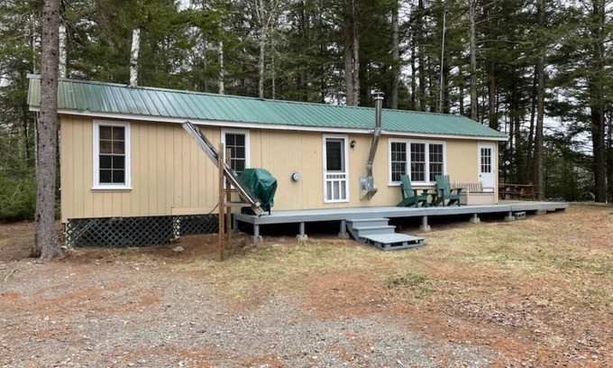Aurora Cabaña | Waterfront camp with Sandy Beach
