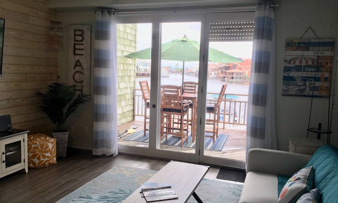Corpus Christi Condominio | Condominio frente al mar con muelle de pesca y embarcación asignada