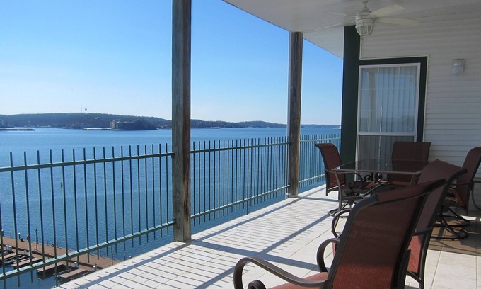 Lakeland Condominio | Condominio frente al mar con una vista increíble