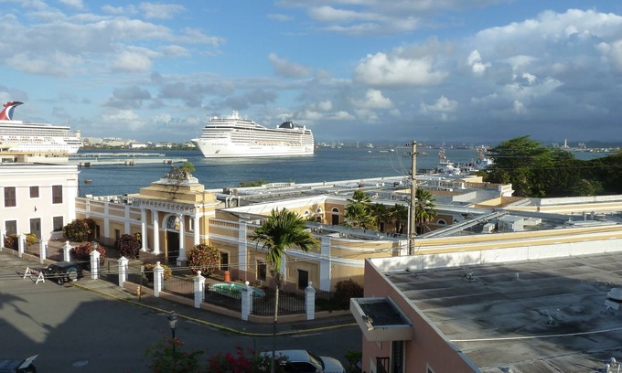 Marina Condominio | Condominio frente al mar con vista espectacular del puerto de San Juan