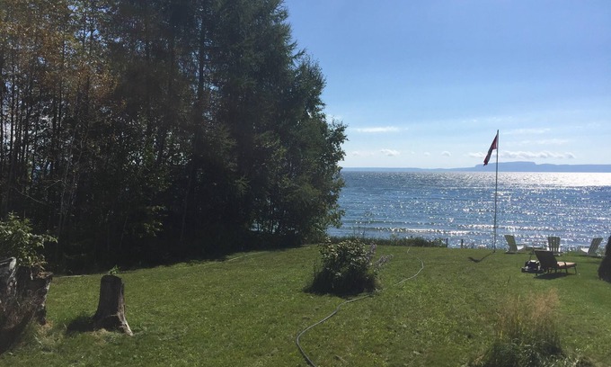 Shuniah Cabaña | Cabaña frente al mar en el lago Superior