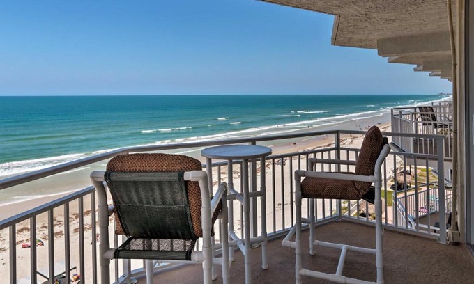 Daytona Beach Shores Apartamento | Waterfront Daytona Beach Shores Condo with Amenities