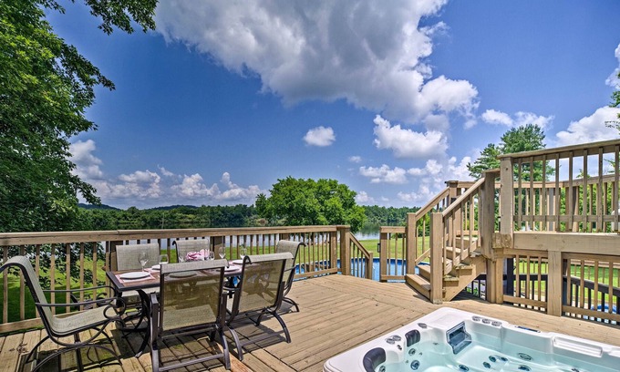 Decatur Casa | ¡NUEVO! Casa frente al río Decatur con piscina privada y muelle
