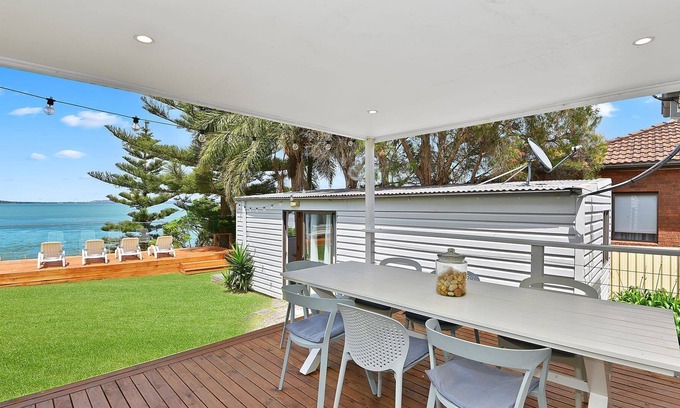 Toukley Casa | Water Front Escape Toukley
