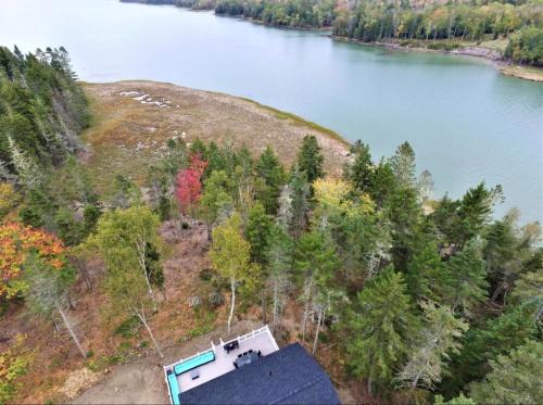 Gouldsboro Casa | Waterfront Family & Pet Friendly Home with Hot Tub "Sandpiper Shores"