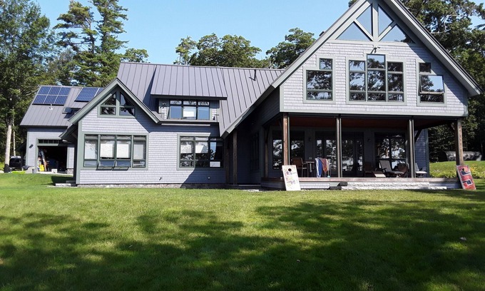 Freeport Casa | Waterfront, Freeport - Available for Bowdoin Graduation, Bowdoin Alumni Weekend