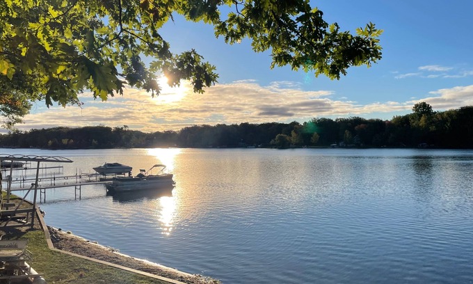 Long Lake Cabina | Waterfront Getaway on Beautiful Long Lake!