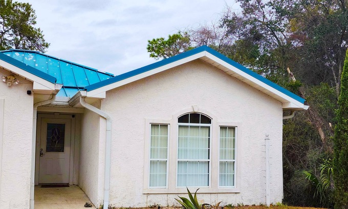 West Panama City Beach Casa | Waterfront home on Lake Powell with private dock & great deck - near beach & 30A