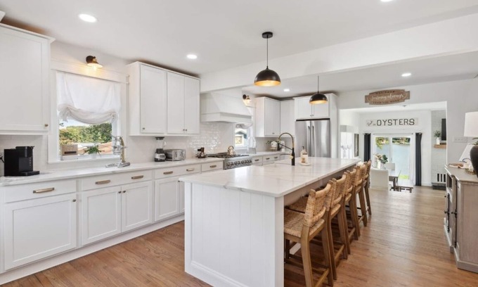 Edgemore Casa | Waterfront Home Near Baltimore
