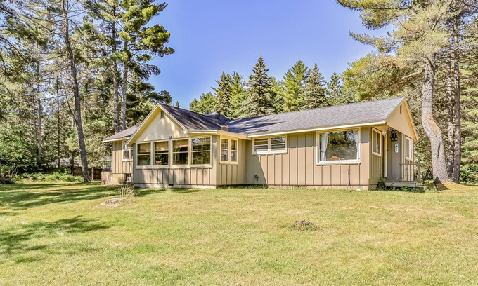 Lake Tomahawk Casa | Waterfront home on Wisconsin River with dock, kayaks, canoe, firepit - 2 dogs OK