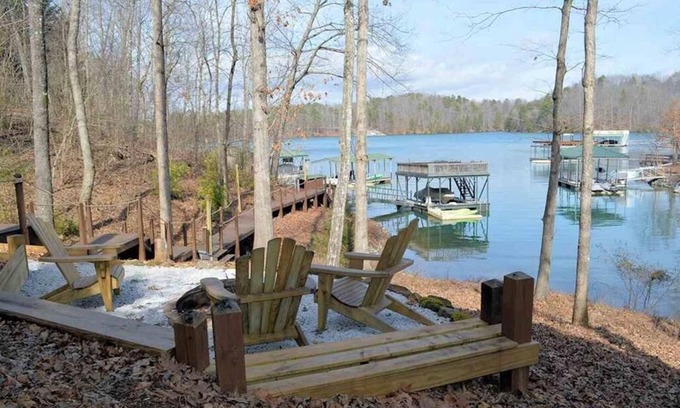 Six Mile Casa | Casa frente al mar con alquiler opcional de botes. Menos de 10 millas a Clemson.