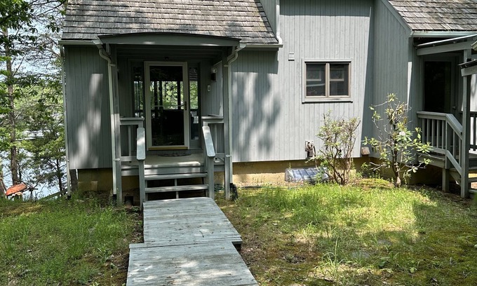 Chesapeake Ranch Estates-Drum Point Casa | Waterfront home with private dock