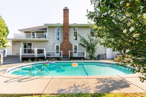Tonawanda Casa | Waterfront house near the Niagara Falls/Canal/Canadian Border