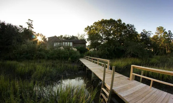 Wilmington Casa | Waterfront house. Pier, kayak, fishing, privacy, nature. Near beaches, boating.