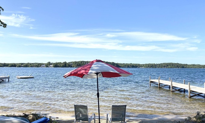 Harwich Casa | Casa frente al mar con playa privada en el lago!