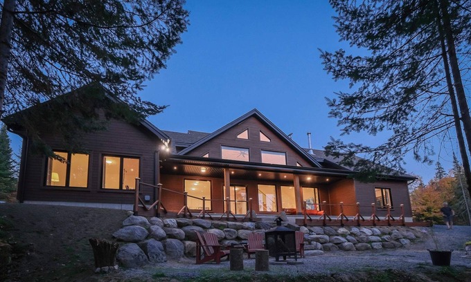 Nominingue Chalet De Esquí | Waterfront Luminous Chalet with Lake Access