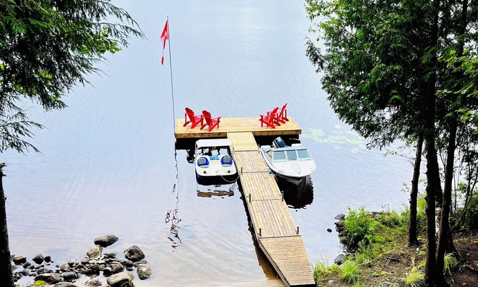 Lake of Bays Cabaña | Waterfront Muskoka Cottage