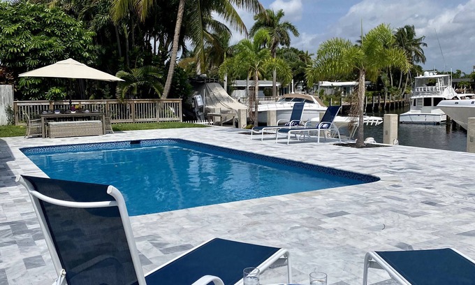 Lighthouse Point Casa | Waterfront Oasis with Pool: Experience Serenity by the Water!