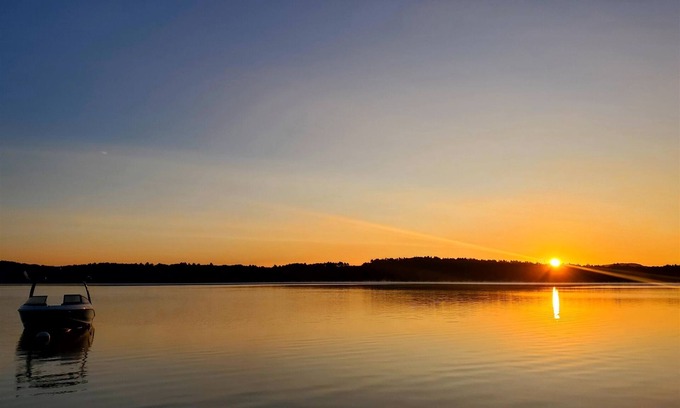 Naples Casa | WATERFRONT ON BRANDY POND! SLEEPS 20!!