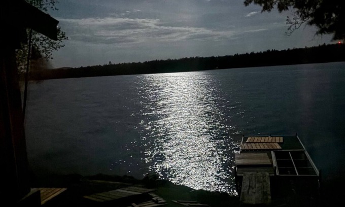 Abbot Cabina | WATERFRONT PARADISE w/incredible views.